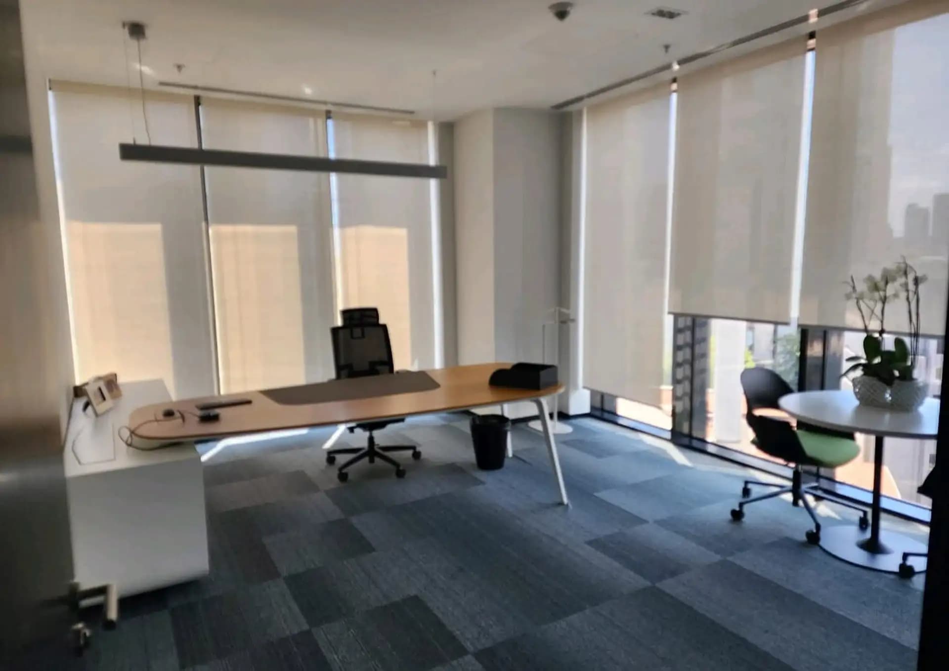 Maslak A Plus Plazada 640m2 Dekorasyonlu Kiralık Ofis 